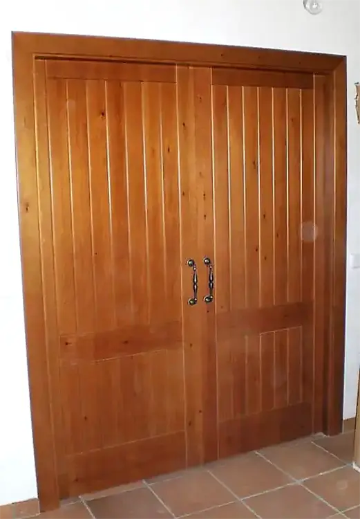 Puertas de madera de paso y de entrada - Armarios Closed